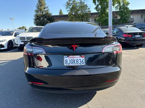 2019 Tesla Model 3 Mid Range