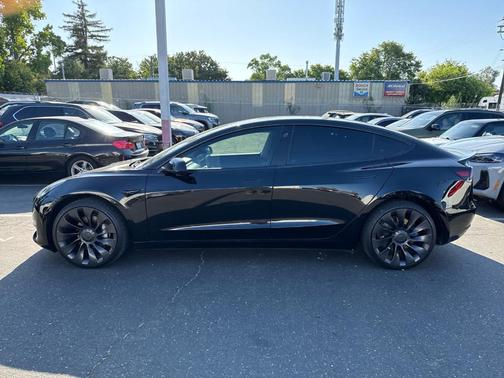 2019 Tesla Model 3 Mid Range