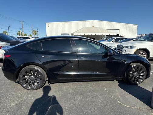 2019 Tesla Model 3 Mid Range