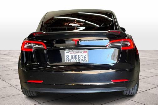 2019 Tesla Model 3 Mid Range