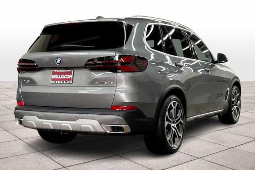 2026 BMW X5 PHEV xDrive50e