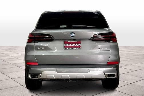 2026 BMW X5 PHEV xDrive50e