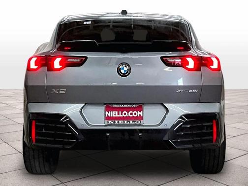 2025 BMW X2 xDrive28i