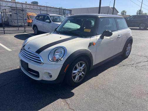 2013 MINI Hardtop Cooper
