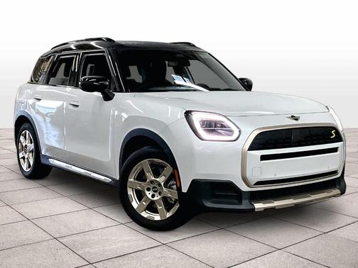 2025 MINI Countryman Base