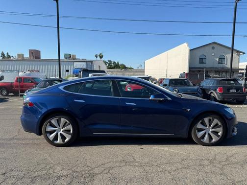 2021 Tesla Model S Long Range