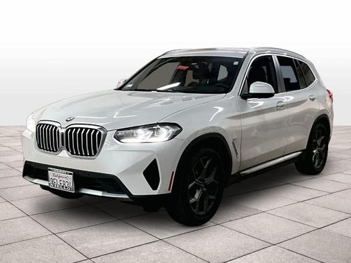 Mineral White Metallic 2023 BMW X3 xDrive30i