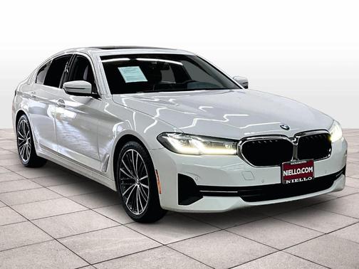 Alpine White 2023 BMW 530 i