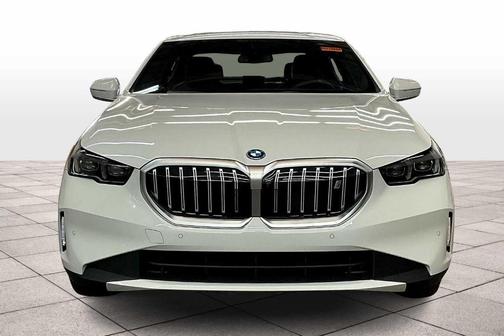 2026 BMW i5 eDrive40