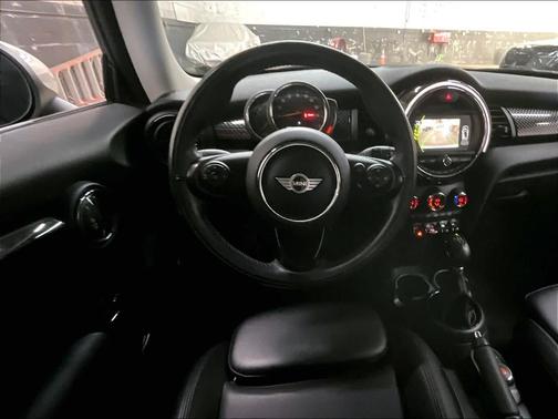 Pepper White 2018 MINI Hardtop Cooper S
