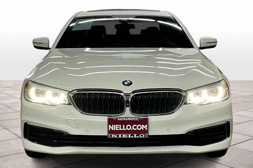 2019 BMW 530 i