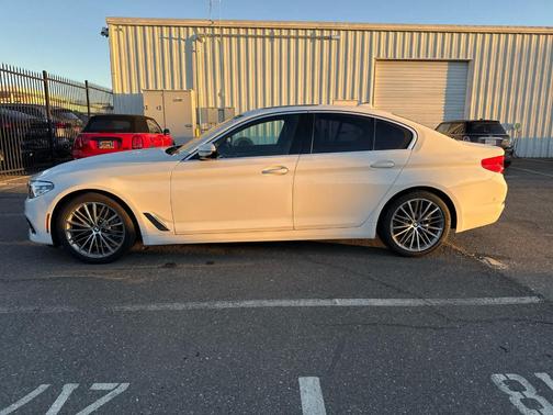2019 BMW 530 i