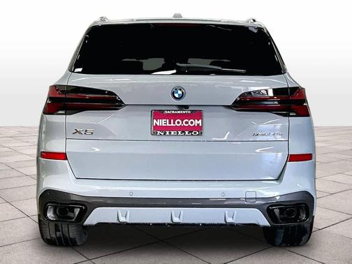 2026 BMW X5 PHEV xDrive50e