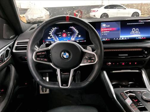 2025 BMW M440 i xDrive