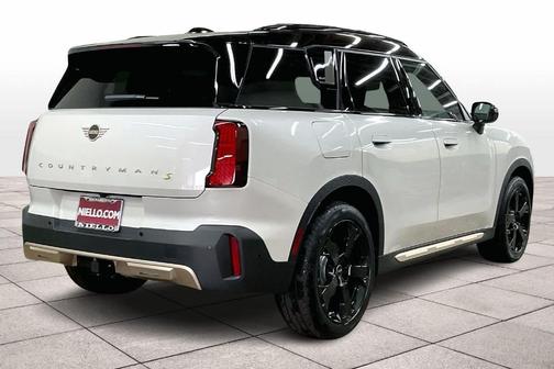 2025 MINI Countryman Base
