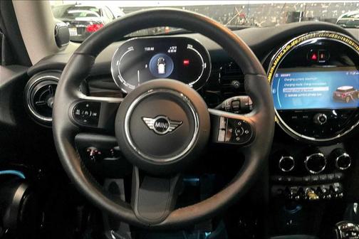 2024 MINI SE Hardtop Cooper
