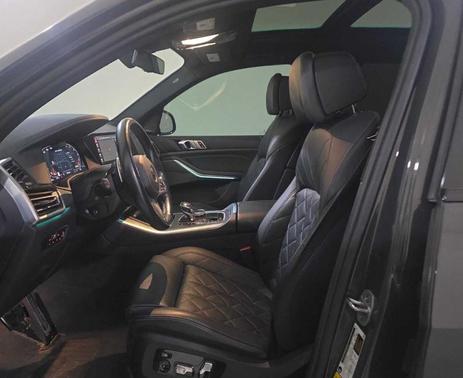 2023 BMW X5 M50i
