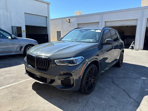 2023 BMW X5 M50i