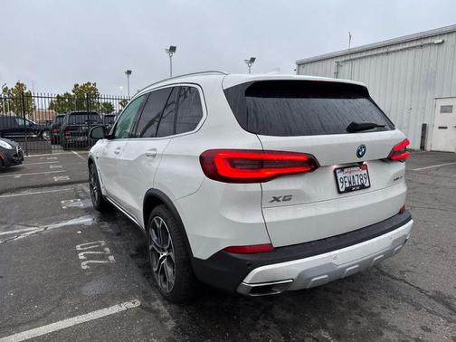 2023 BMW X5 PHEV xDrive45e