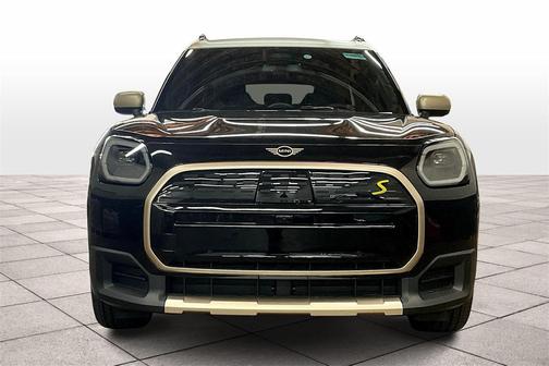 2025 MINI Countryman Base