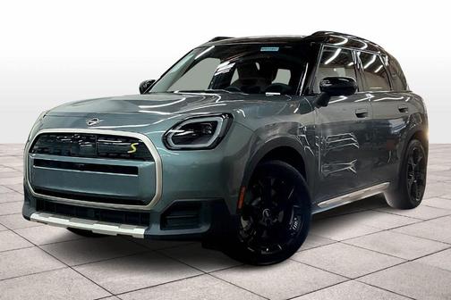 2025 MINI Countryman Base