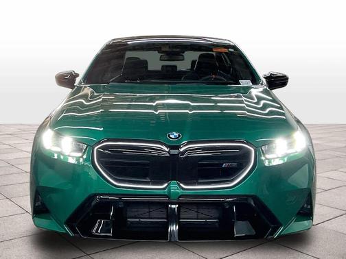 Isle of Man Green Metallic 2026 BMW M5 Base