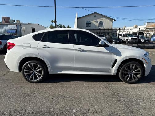 2017 BMW X6 xDrive35i