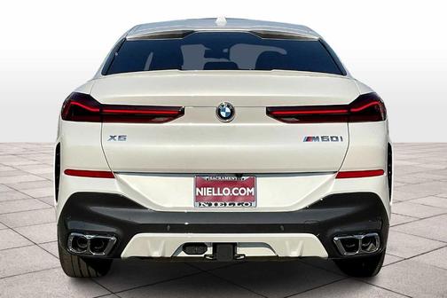 2026 BMW X6 M60i