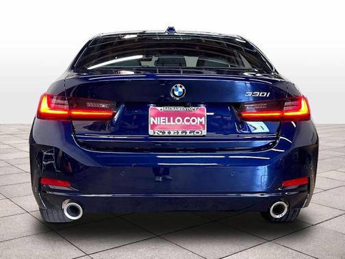 Tanzanite Blue II Metallic 2026 BMW 330 I