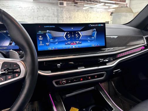 Black Sapphire Metallic 2024 BMW X5 M60i