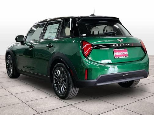 British Racing Green IV Metallic 2026 MINI Hardtop S