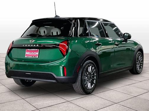 British Racing Green IV Metallic 2026 MINI Hardtop S
