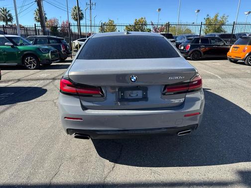2021 BMW 530e 530e