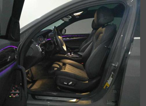 2021 BMW 530e 530e