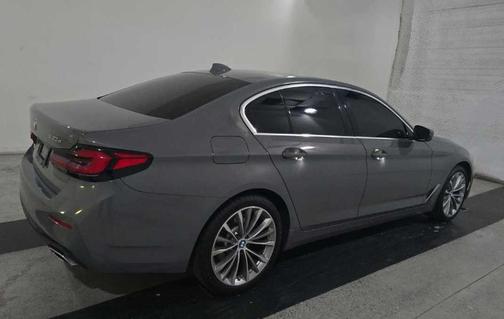 2021 BMW 530e 530e