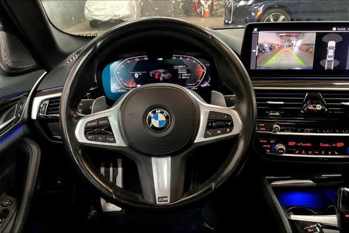 2022 BMW 540 i