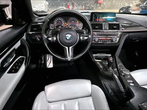 Mineral White Metallic 2018 BMW M4 Base