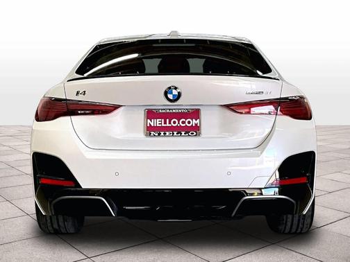 Mineral White Metallic 2026 BMW i4 Gran Coupe eDrive40