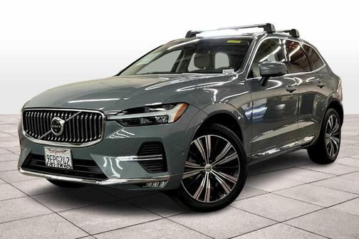 2023 Volvo XC60 B5 Plus Bright Theme