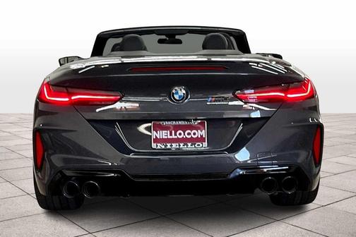 2022 BMW M8 Competition