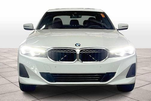 2025 BMW 330 i