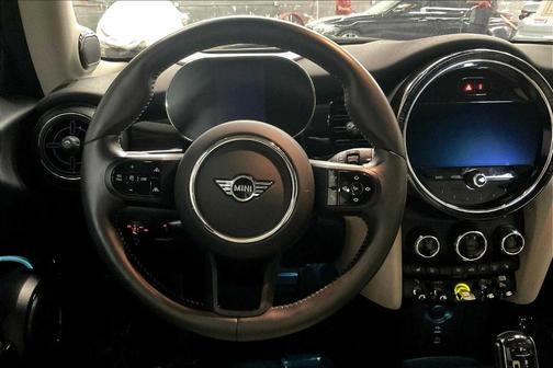 2024 MINI SE Hardtop Cooper