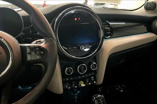 2024 MINI SE Hardtop Cooper
