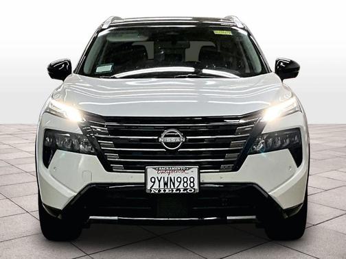 White / Black 2026 Nissan Rogue Platinum