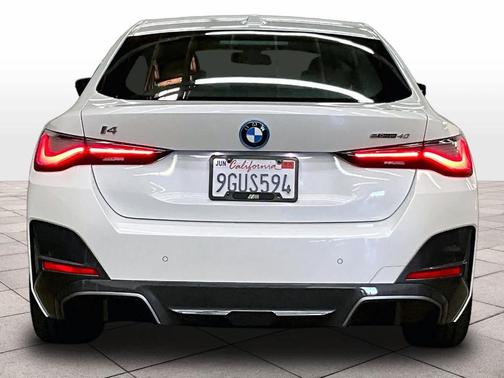 Mineral White Metallic 2023 BMW i4 Gran Coupe eDrive40