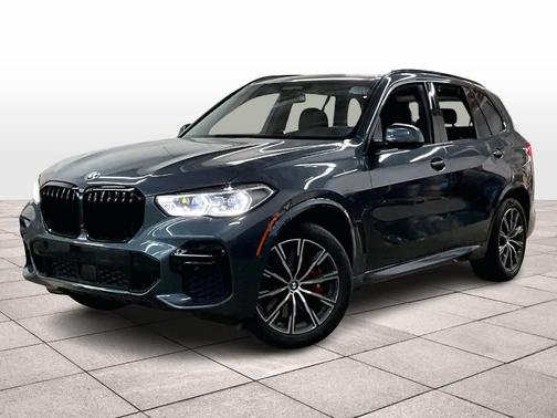 Metallic 2022 BMW X5 M50i