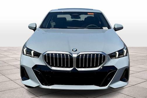 2026 BMW 530 i
