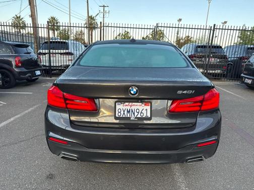 2017 BMW 540 i