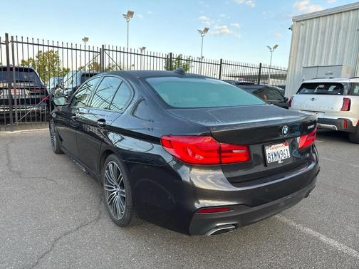 2017 BMW 540 i
