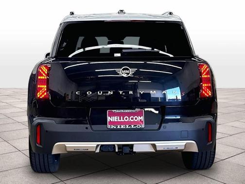 Midnight Black 2027 MINI Countryman S